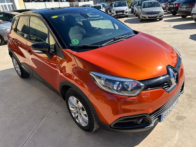 RENAULT CAPTUR ENERGY LUX 1.2 TCE AUTO SPANISH LHD IN SPAIN 75000 MILES 2015